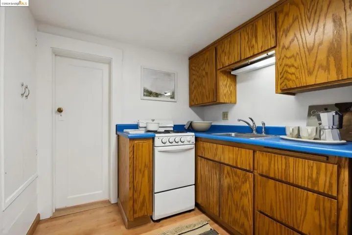 4000 Lakeshore Ave, Oakland, California 94610
