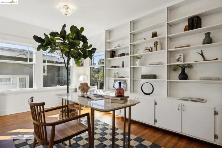 4000 Lakeshore Ave, Oakland, California 94610