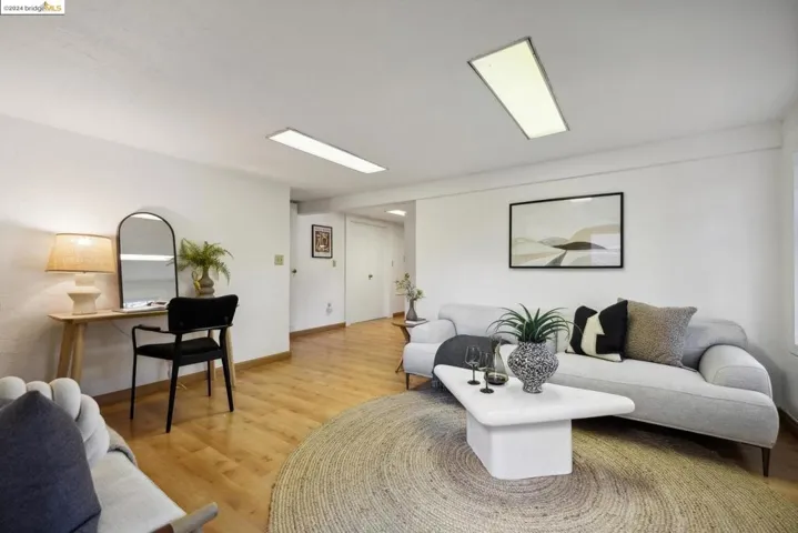 4000 Lakeshore Ave, Oakland, California 94610