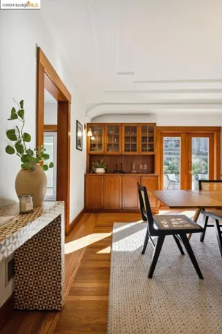 4000 Lakeshore Ave, Oakland, California 94610