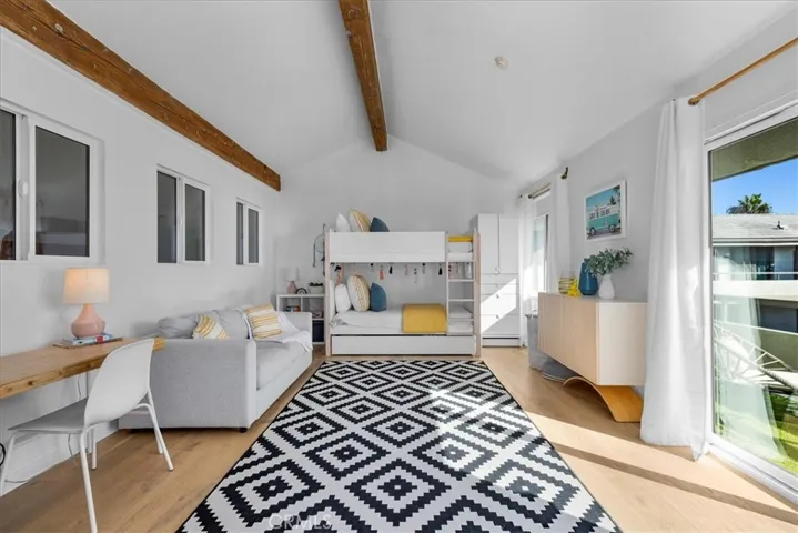 1007 S Catalina Avenue 211, Redondo Beach, California 90277
