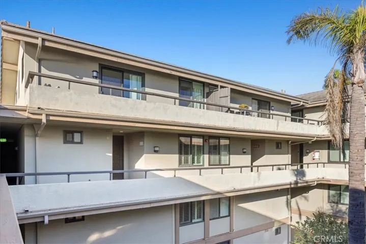 1007 S Catalina Avenue 211, Redondo Beach, California 90277
