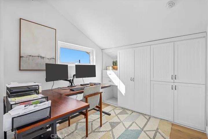1007 S Catalina Avenue 211, Redondo Beach, California 90277