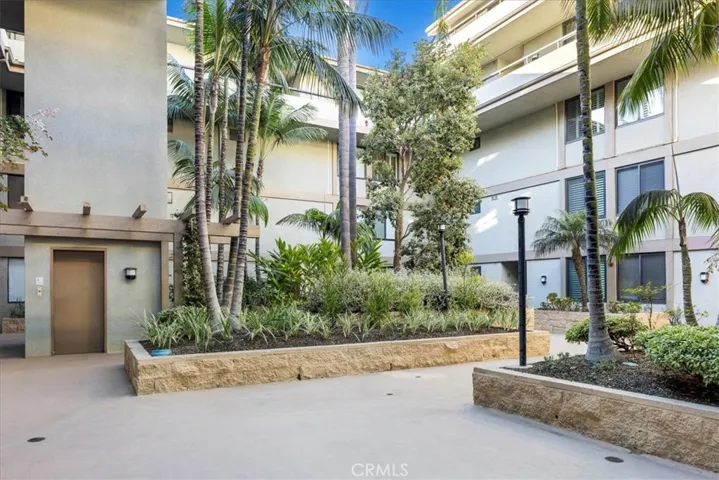 1007 S Catalina Avenue 211, Redondo Beach, California 90277