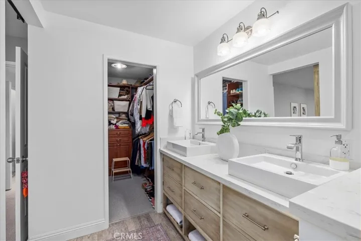 1007 S Catalina Avenue 211, Redondo Beach, California 90277