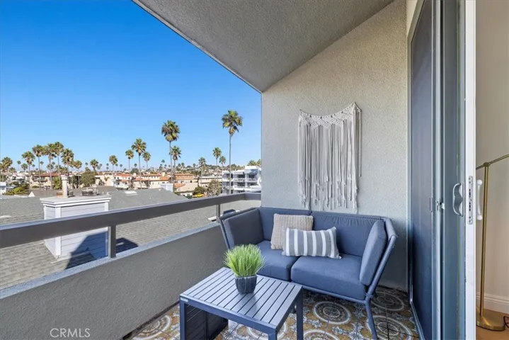 1007 S Catalina Avenue 211, Redondo Beach, California 90277