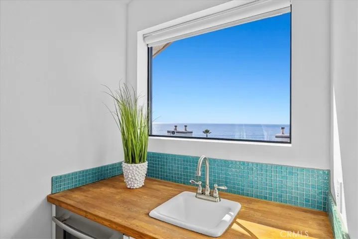 1007 S Catalina Avenue 211, Redondo Beach, California 90277