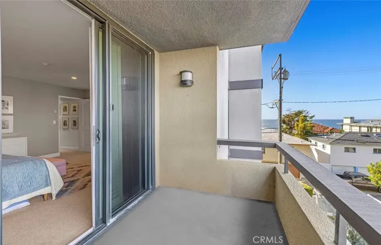 1007 S Catalina Avenue 211, Redondo Beach, California 90277