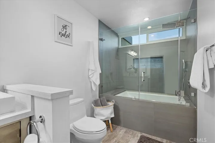 1007 S Catalina Avenue 211, Redondo Beach, California 90277