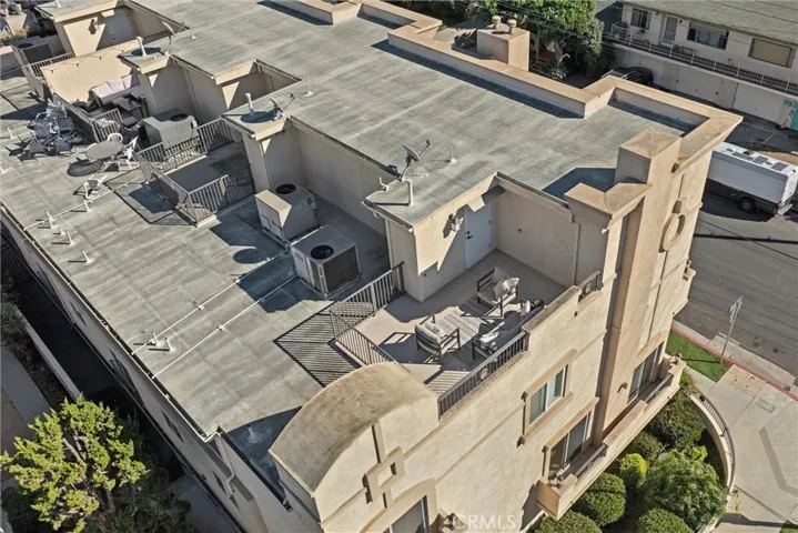 11359 Missouri Avenue, Los Angeles, California 90025
