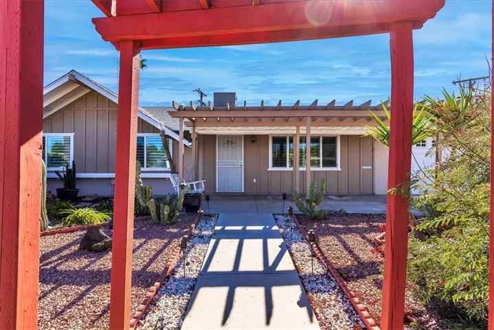 26221 Ridgemoor Rd, Menifee, California 92586