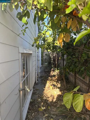 2260 Buena Vista Ave, Alameda, California 94501