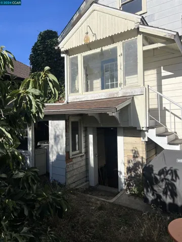 2260 Buena Vista Ave, Alameda, California 94501