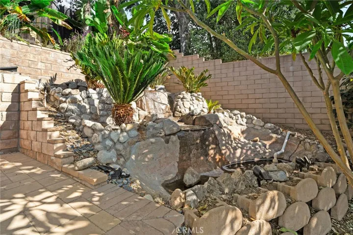 447 E Virginia Avenue, Glendora, California 91741
