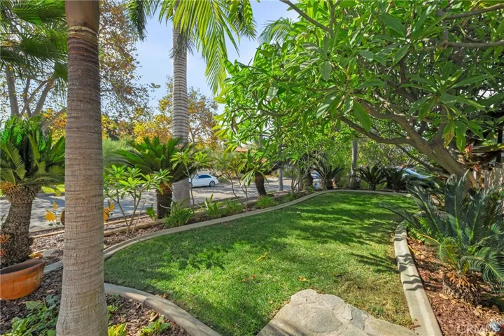 447 E Virginia Avenue, Glendora, California 91741