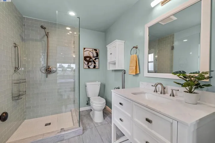 715 Dolores Ave, San Leandro, California 94577
