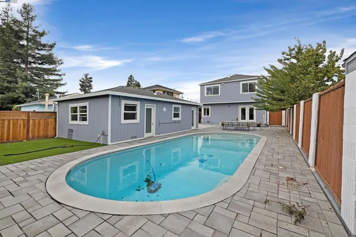 715 Dolores Ave, San Leandro, California 94577