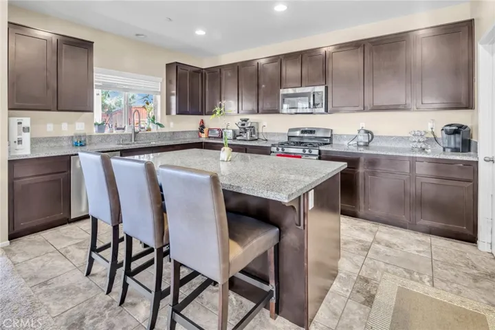 13183 Niblick Lane, Beaumont, California 92223