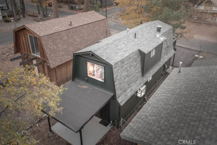 279 Los Angeles Avenue, Sugarloaf, California 92386