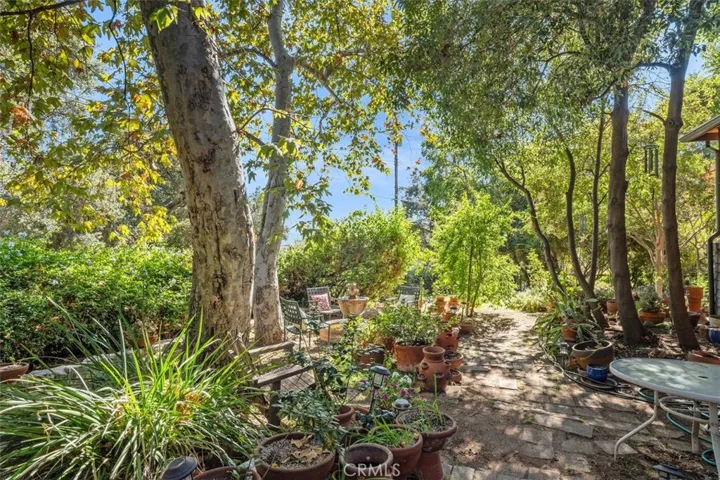 735 Canyon Crest Drive, Sierra Madre, California 91024