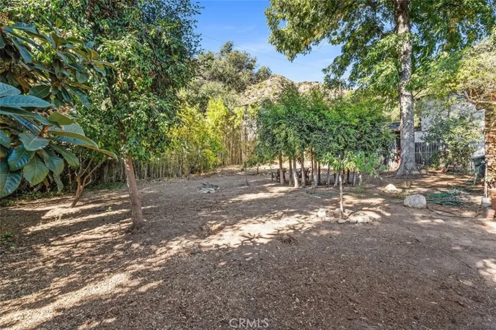 735 Canyon Crest Drive, Sierra Madre, California 91024