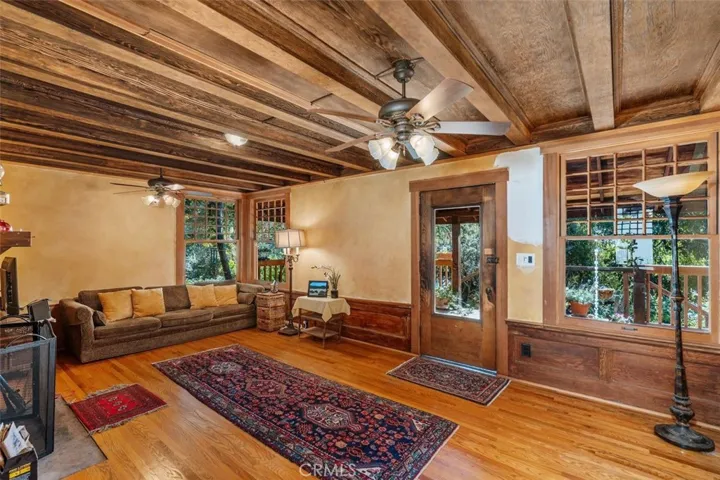 735 Canyon Crest Drive, Sierra Madre, California 91024