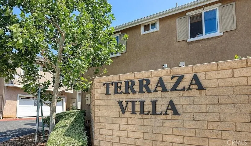12918 Four Palms Lane 14, Sylmar, California 91342