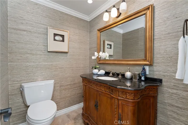 2621 Vista Ornada, Newport Beach, California 92660