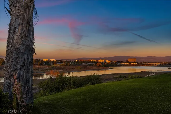 2621 Vista Ornada, Newport Beach, California 92660