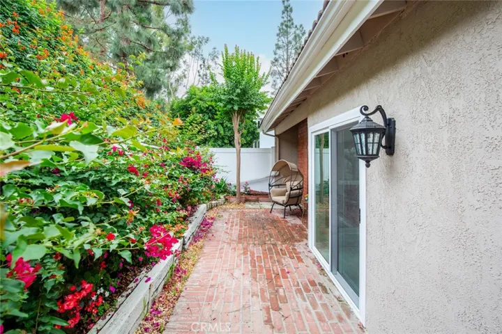 924 S Lake Summit Drive, Anaheim, California 92807