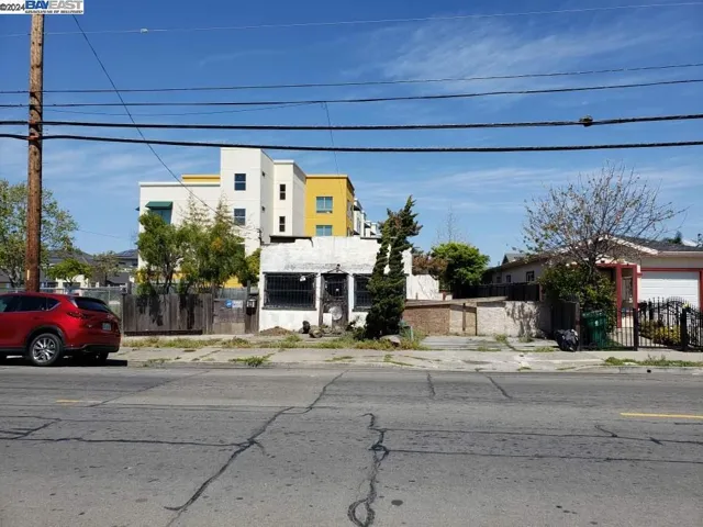 319 Chesley Ave, Richmond, California 94801