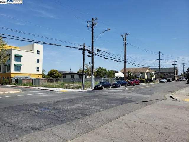 319 Chesley Ave, Richmond, California 94801