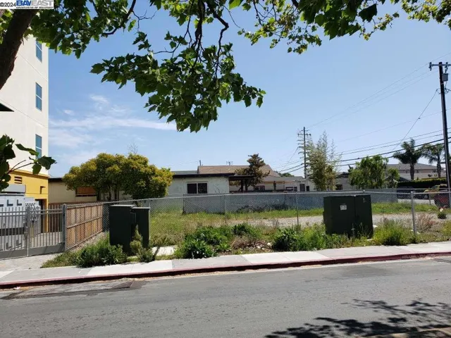 319 Chesley Ave, Richmond, California 94801