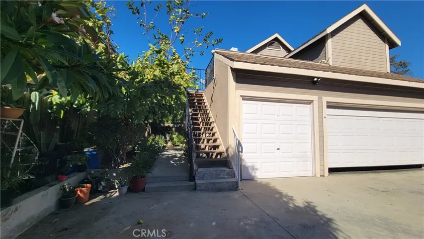 2400 W Commonwealth Avenue, Fullerton, California 92833