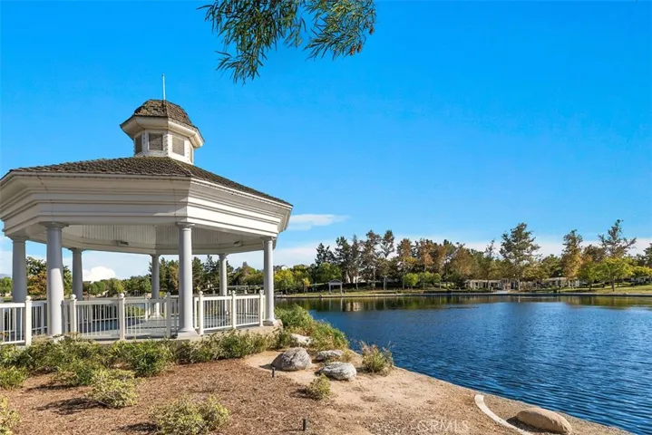 39710 Cambridge Place, Temecula, California 92591