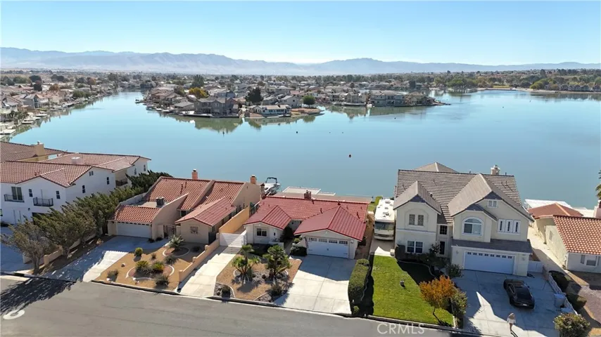 13676 Seagull Drive, Victorville, California 92395