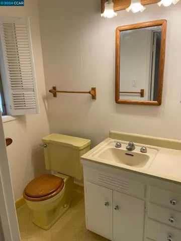 22 Irving Ln, Orinda, California 94563