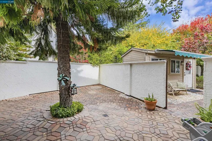 2298 Flagstone Way, Concord, California 94521