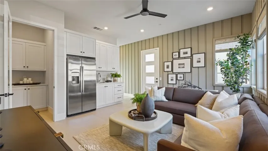 Photos shown are of model only- not actual homesite.