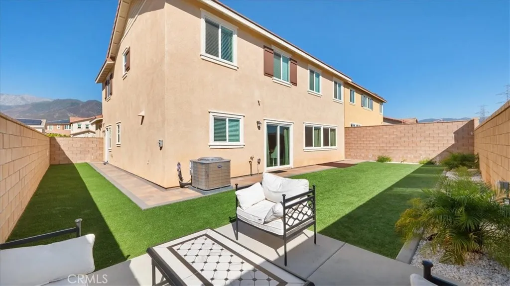 5249 Jarvis Lane, Fontana, California 92336 home-pic-28