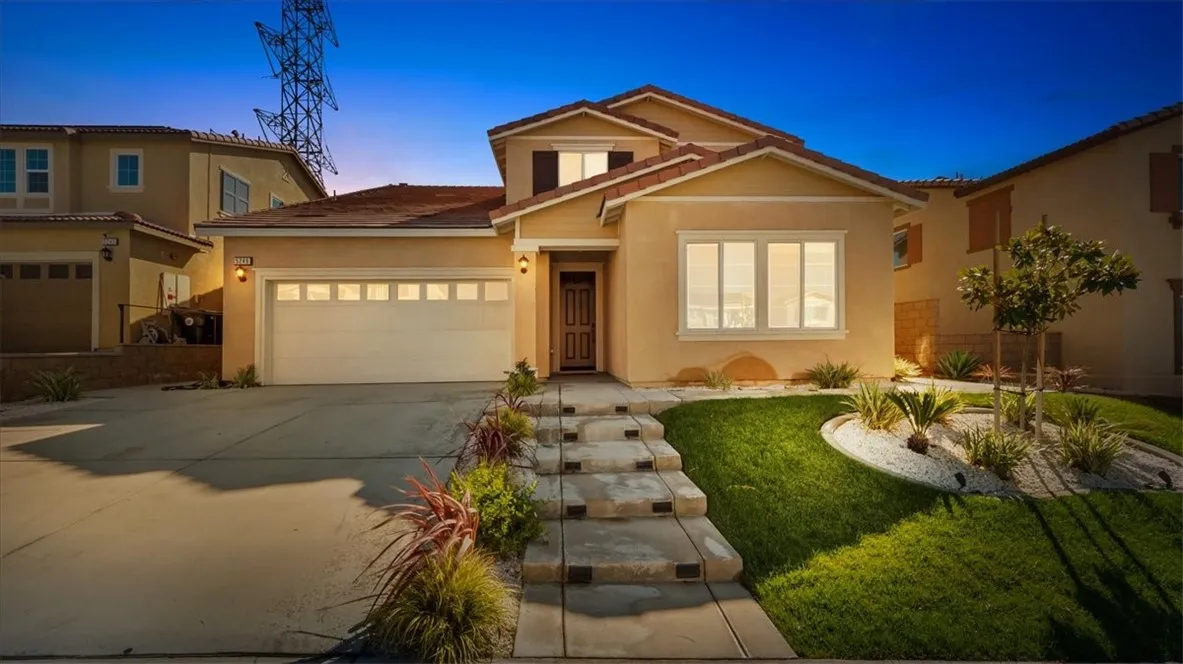 5249 Jarvis Lane, Fontana, California 92336 home-pic-2