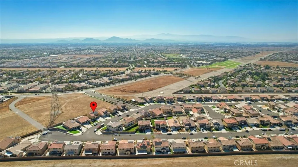 5249 Jarvis Lane, Fontana, California 92336 home-pic-35
