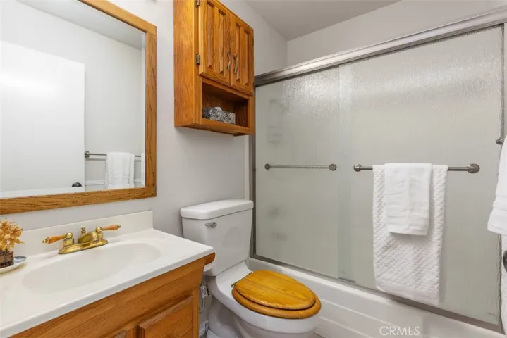8001 Swan Circle, La Palma, California 90623