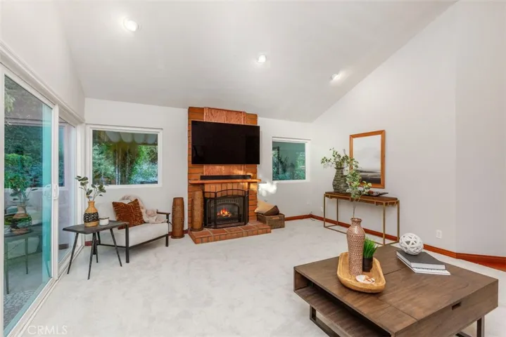 8001 Swan Circle, La Palma, California 90623