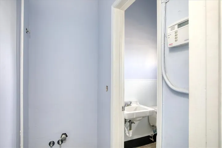 947 W Grand Avenue, Grover Beach, California 93433