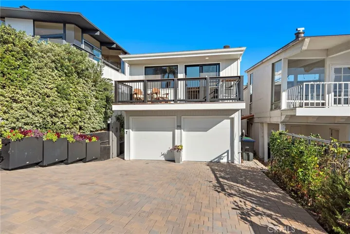 992 Noria Street, Laguna Beach, California 92651