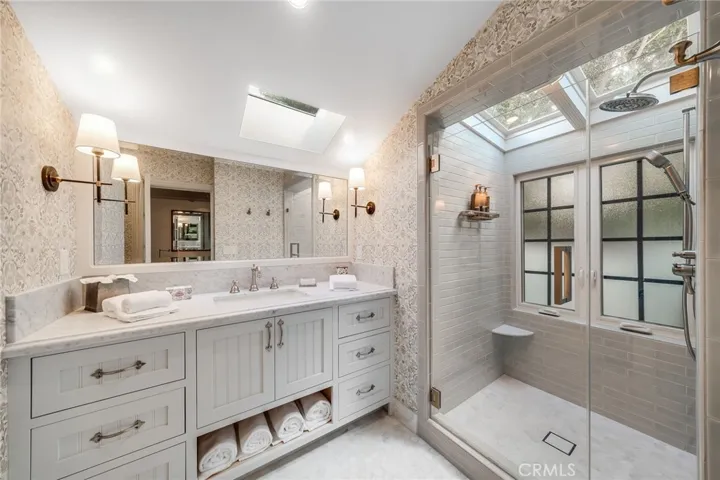 501 Lombardy Lane, Laguna Beach, California 92651