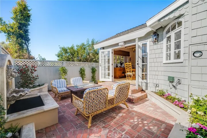 501 Lombardy Lane, Laguna Beach, California 92651