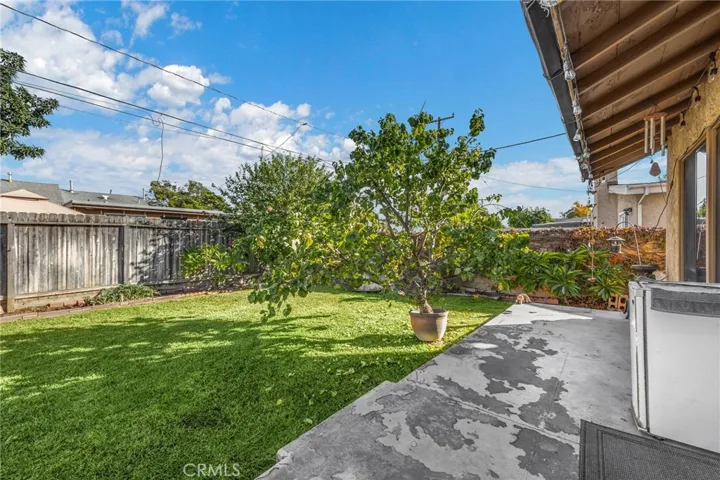 3520 Carfax Avenue, Long Beach, California 90808