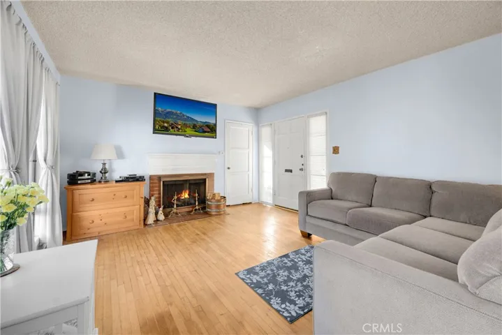 3520 Carfax Avenue, Long Beach, California 90808